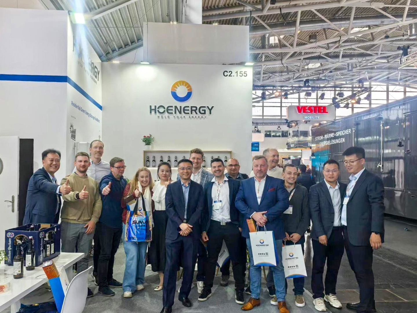 Tým DELDEY a Hoenergy na veletrhu